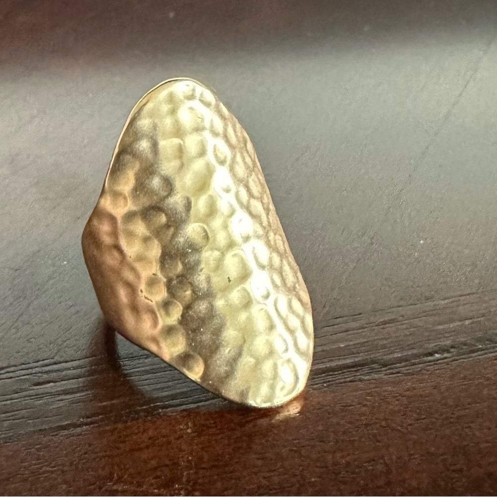 Gold hammered ring